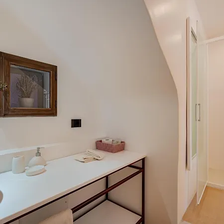Sorella Luna Boutique, Centro Di Guest house *