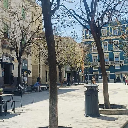 Sorella Luna Boutique, Centro Di 3*