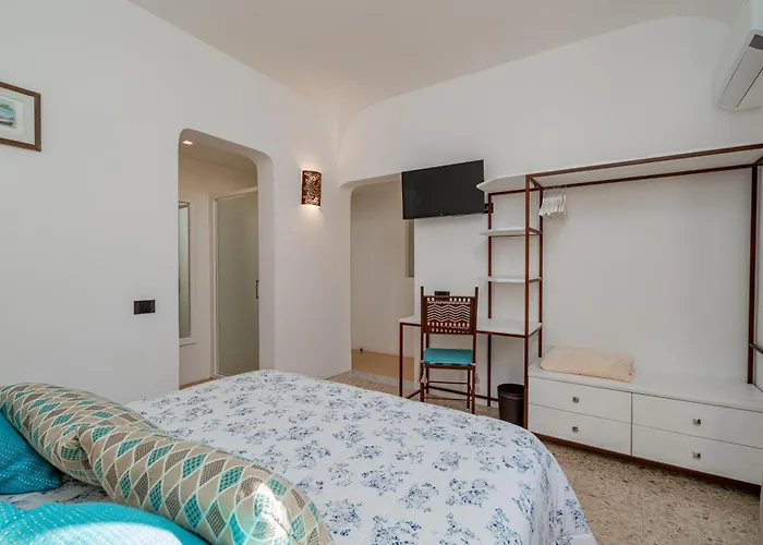 Gæstehus Sorella Luna Boutique, Centro Di 3*